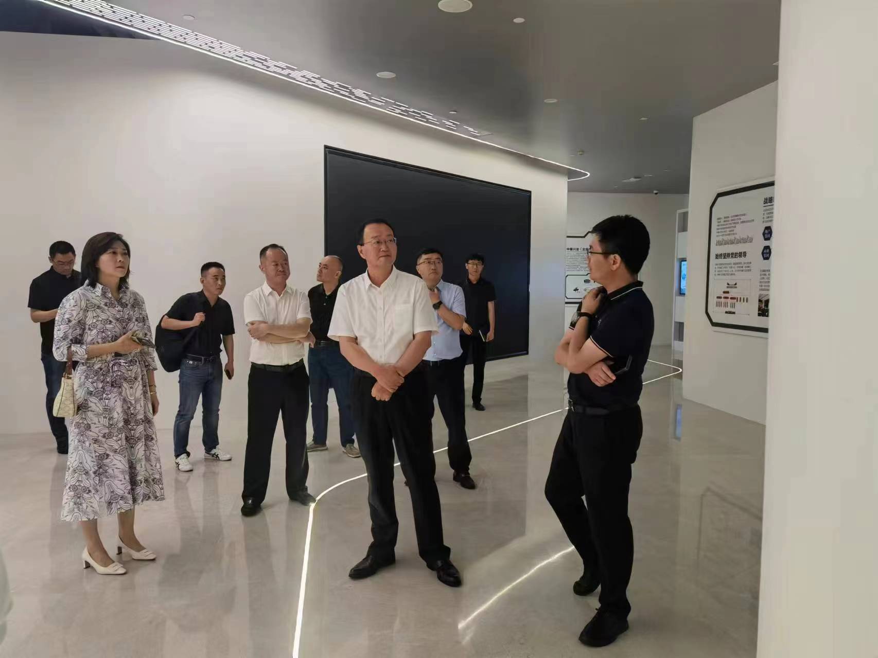 巅峰国际官网-钻营健全,你我一路成长